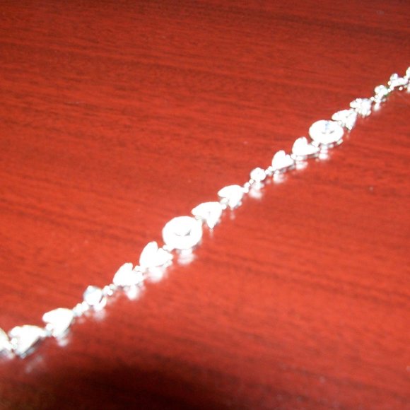 Diamond Simulate Bracelet - Picture 3 of 4